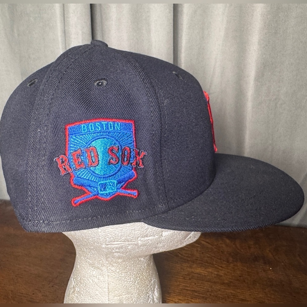 MLB Boston Red Sox NEW ERA Official On Field 59FIFTY Fitted Hap Cap 7 3/8 #5 - Picture 2 of 8
